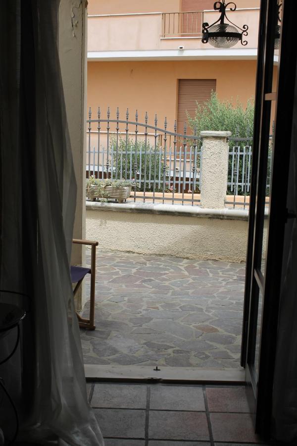 Sinilù B&B Silvi Paese Esterno foto